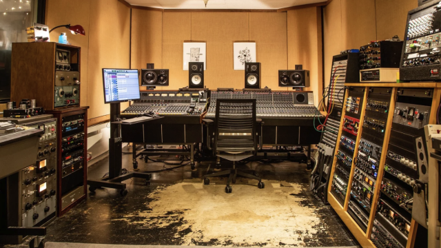 Brothers (Chinese) Recording